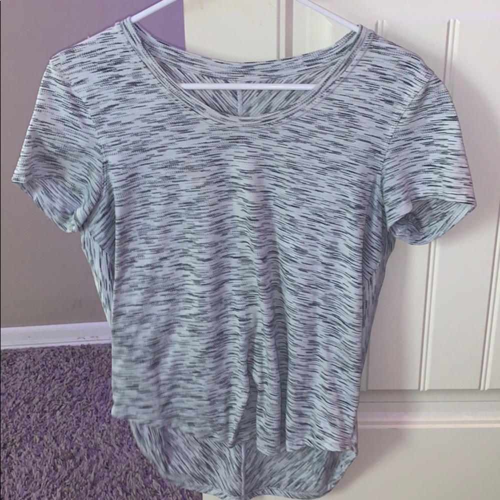 lulu lemon shirt!!